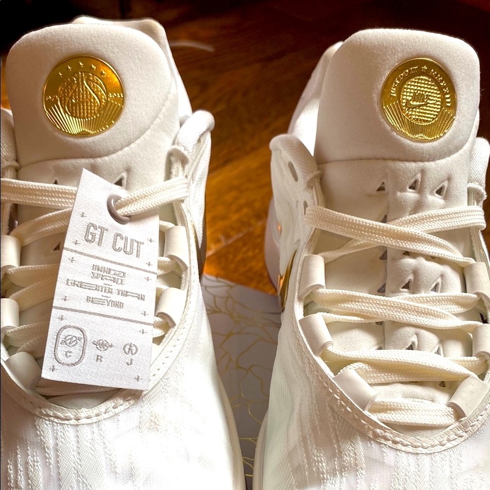 Nike - Air Zoom GT Cut 2 BRAND NEW ; w/ label on the laces! - Picture 5 of 15